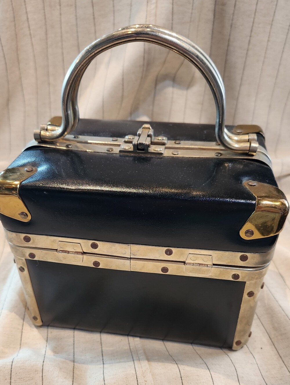 Vintage Debill Black Train Case Purse - Picture 5 of 9